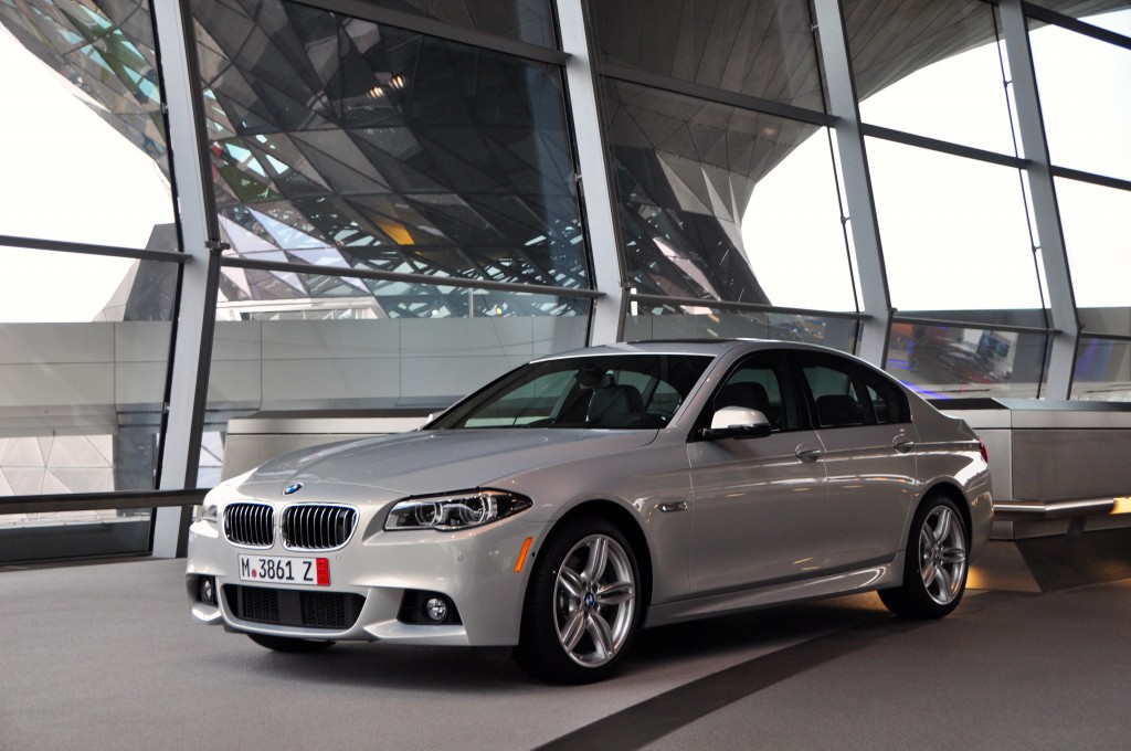 The current generation 5er at the BMW Welt.